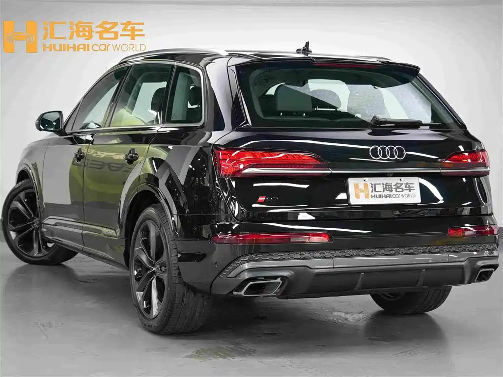 Audi Q7 2026 2024 55 TFSI quattro S line Sport