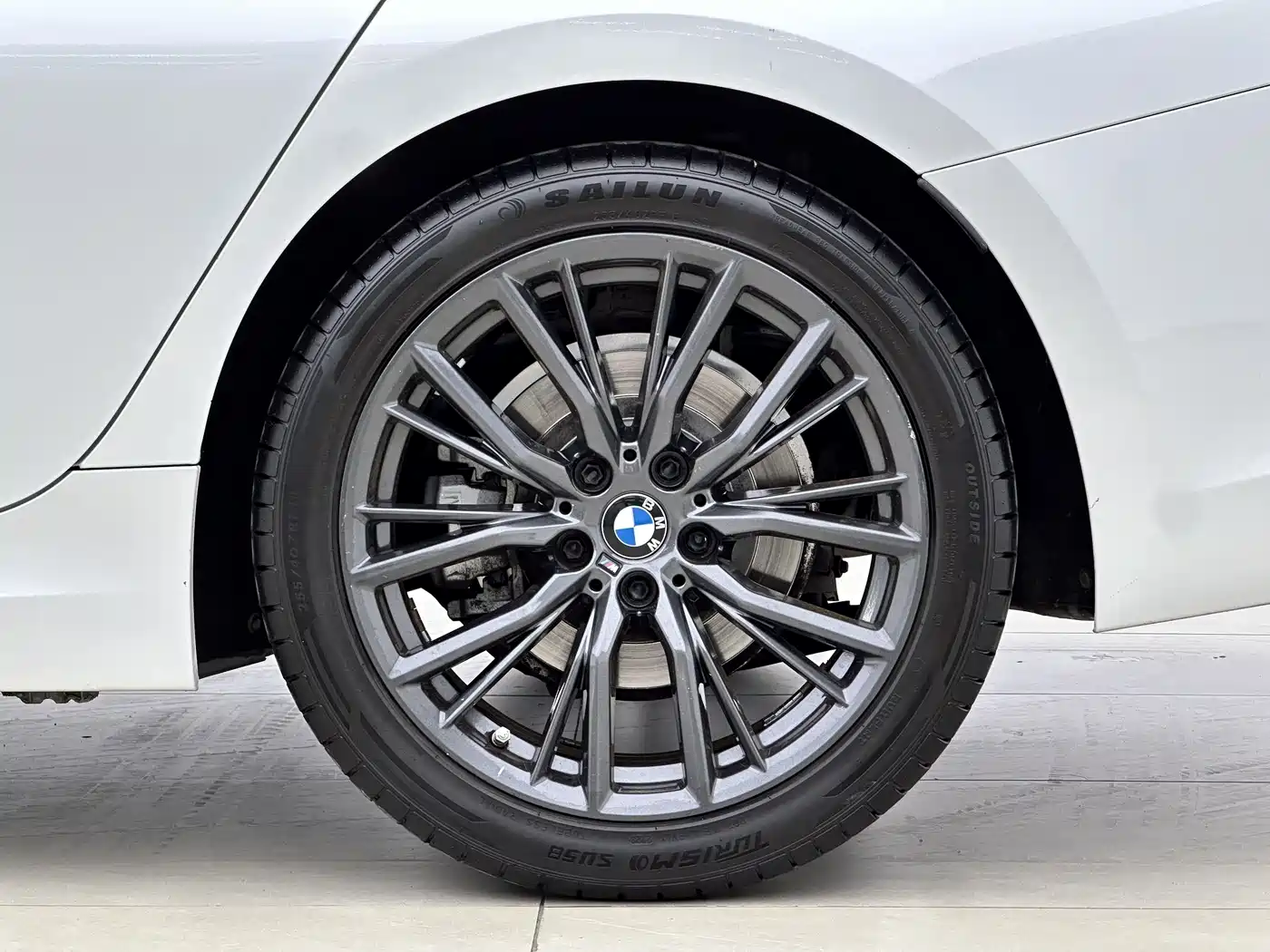 BMW 3 Series 2020 325Li M Sport Black Night Package фото 15