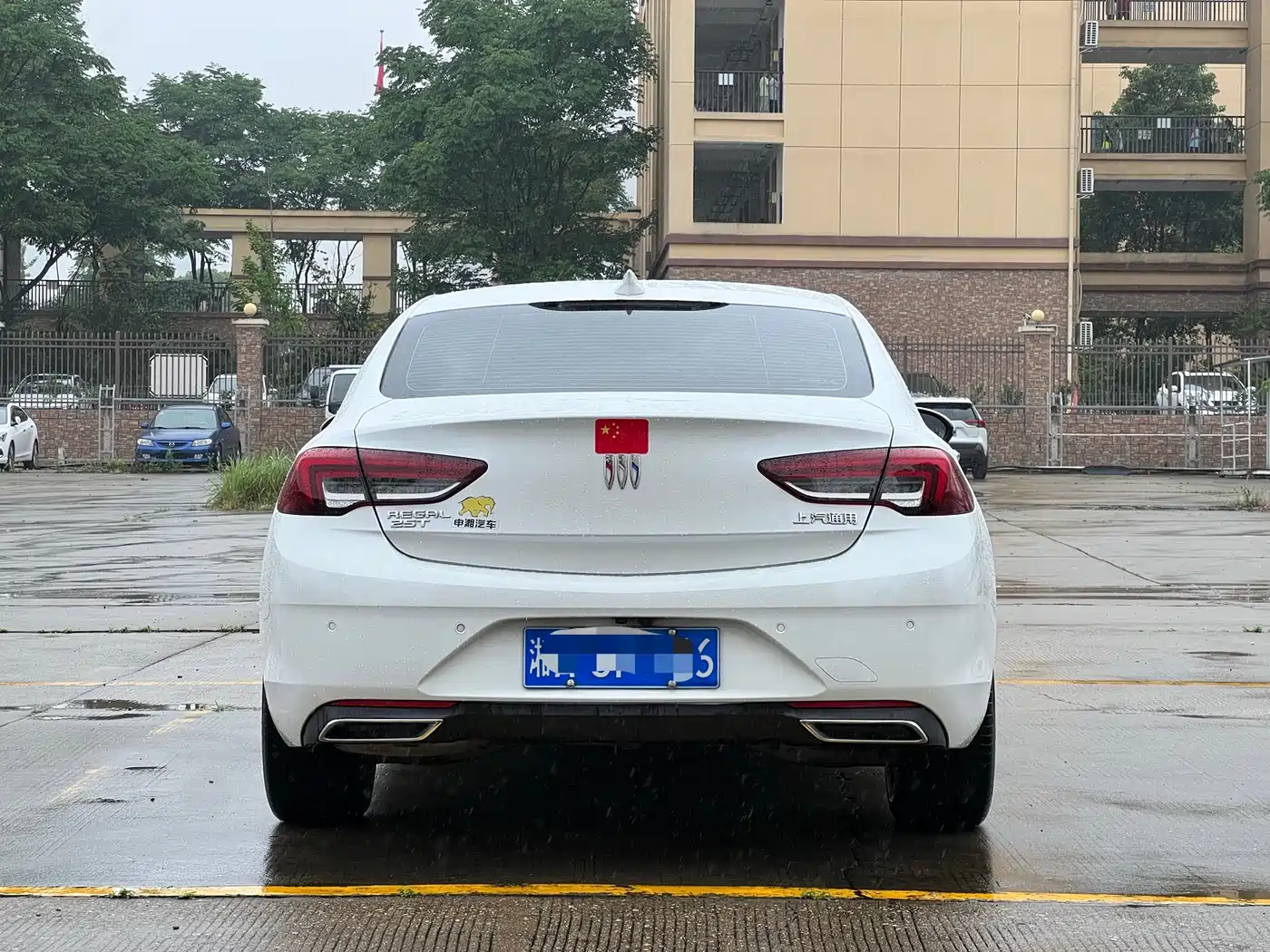 BUICK REGAL