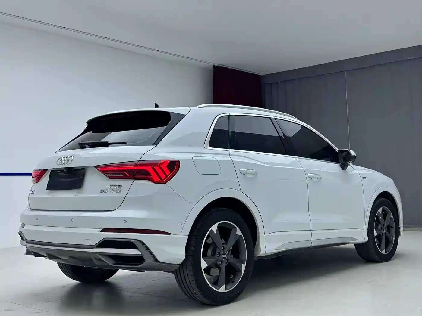 Audi Q3 2023 35 TFSI Fashion Dynamic (1.4T) фото 6