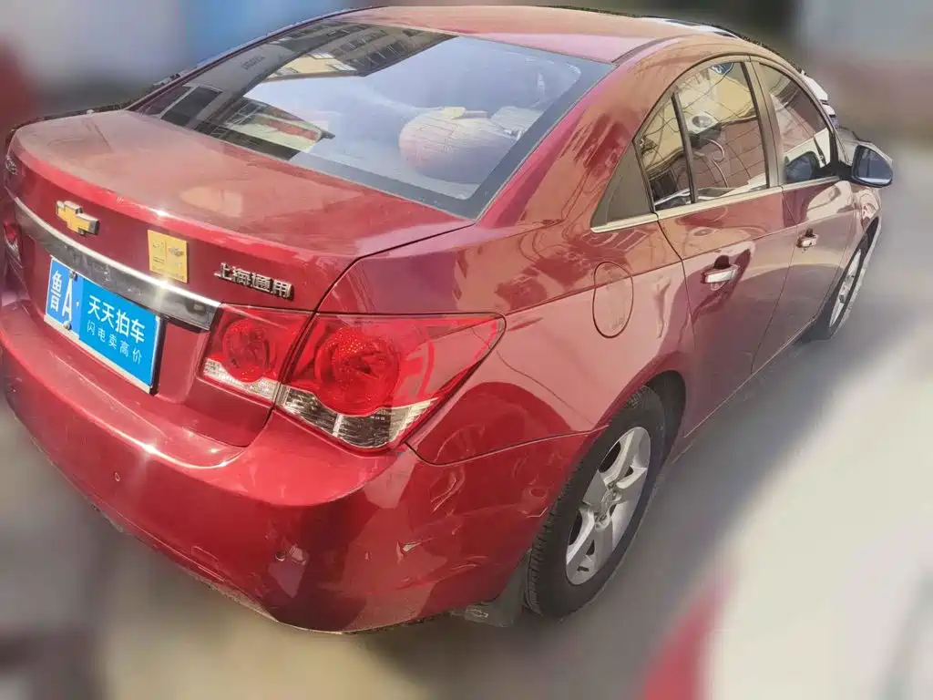 صورة 2 - Chevrolet Cruze