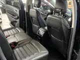 Фото 12 - Ford Edge