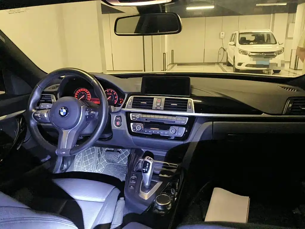 BMW 3 Series GT 2021 2020 320i M Sport Package