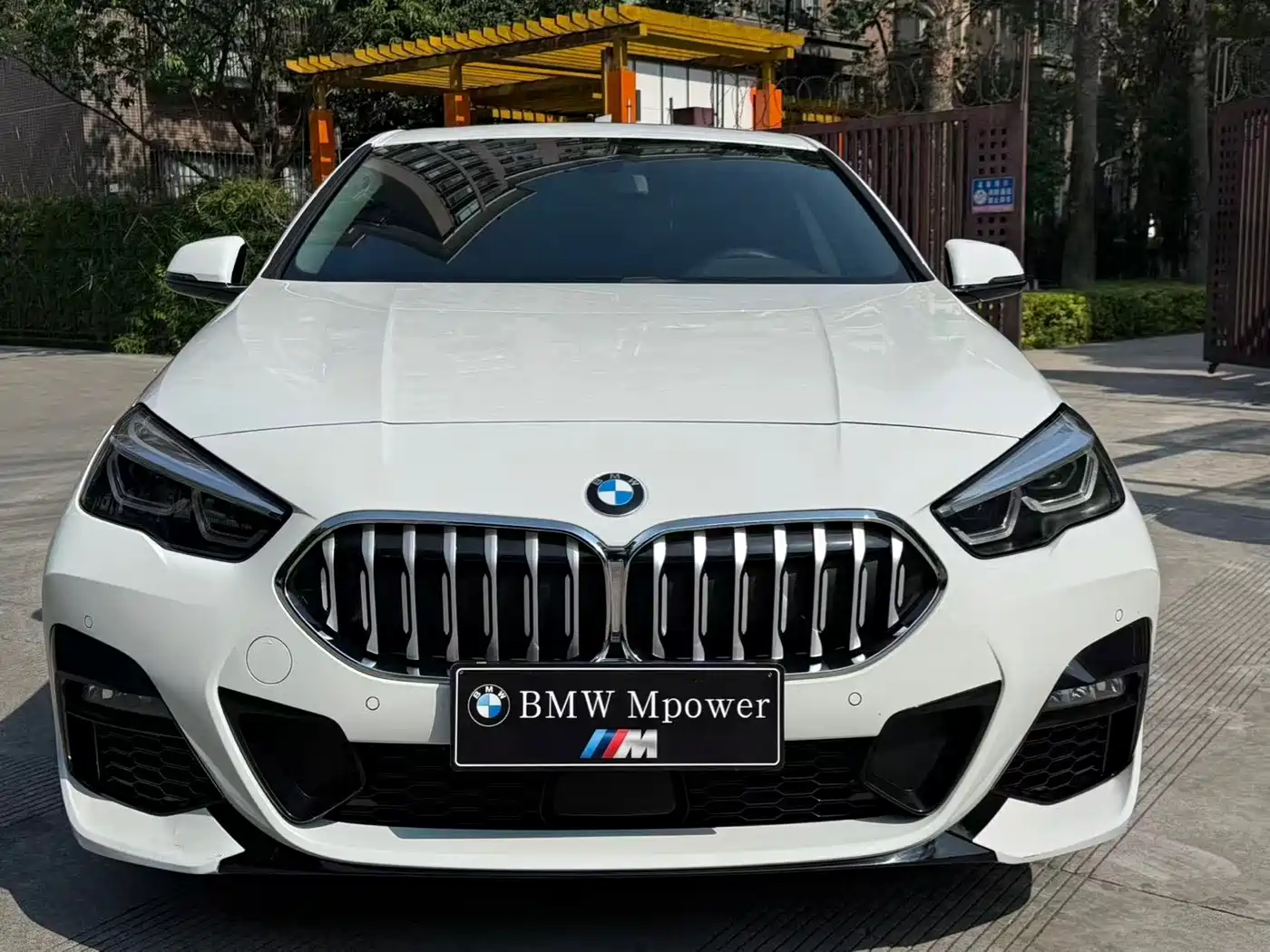 BMW 2 Series (Import) 2023 225i 4-Door Coupe M Sport Package фото 19