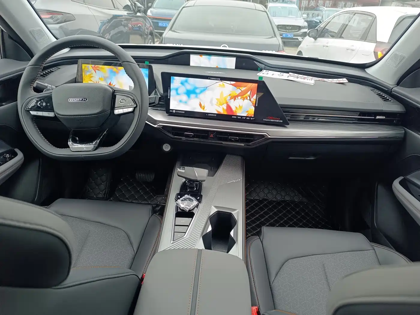Changan Oshan Z6 2022 2022 Blue Whale 1.5T DCT Intelligent Enjoyment