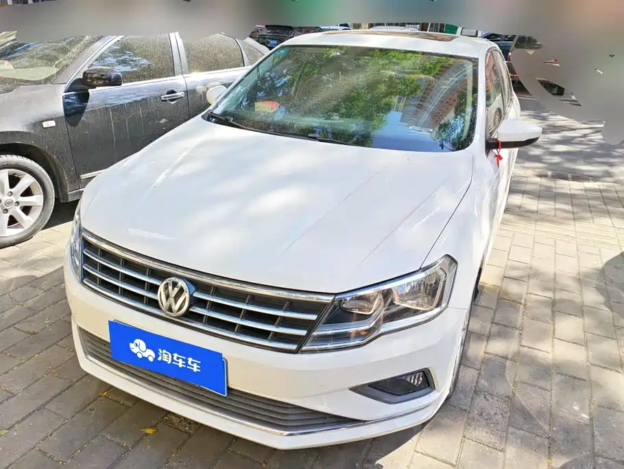 Фото 2 - Volkswagen Jetta