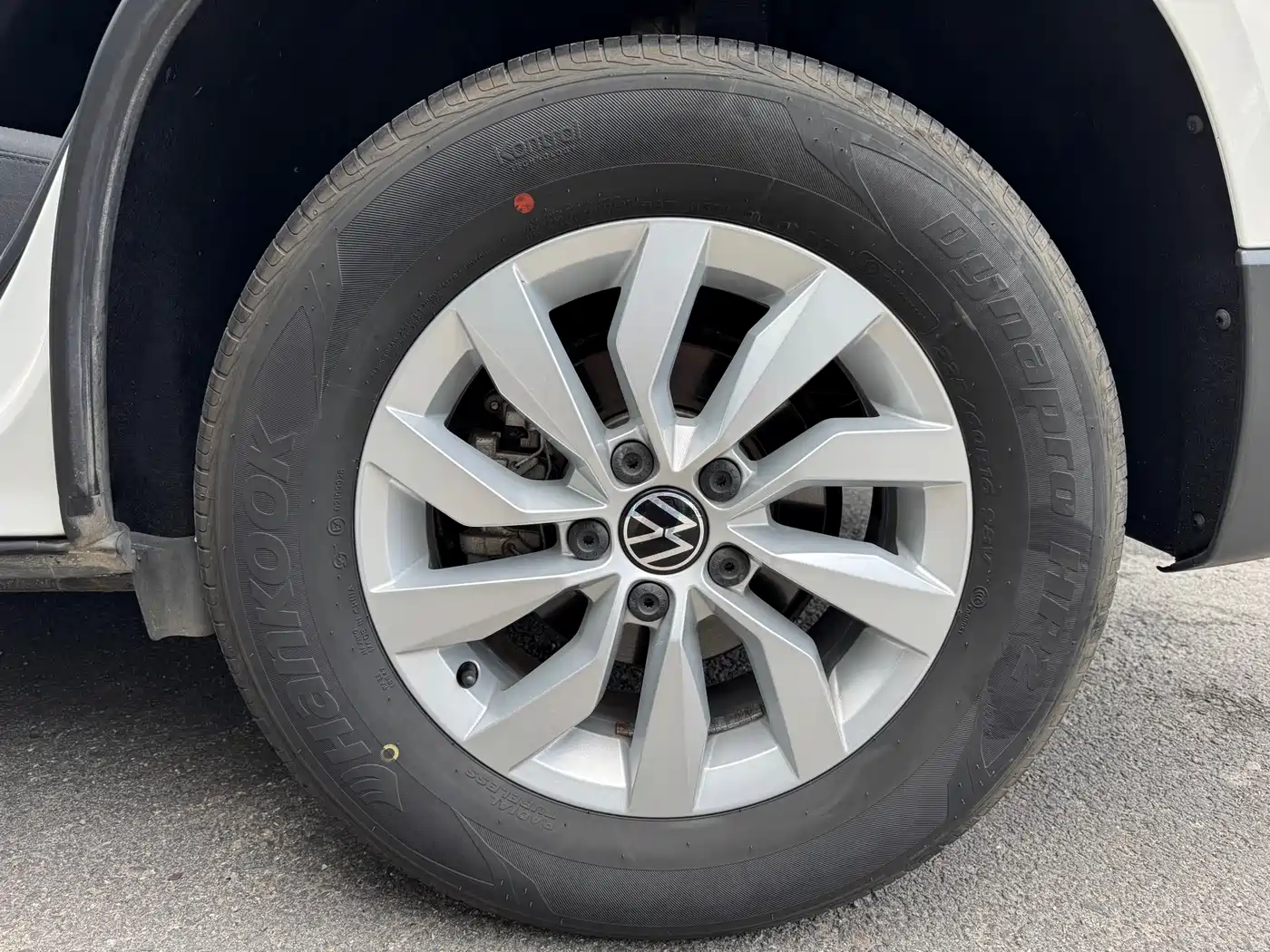 Volkswagen Tharu 2022 280TSI 2WD Trend фото 19