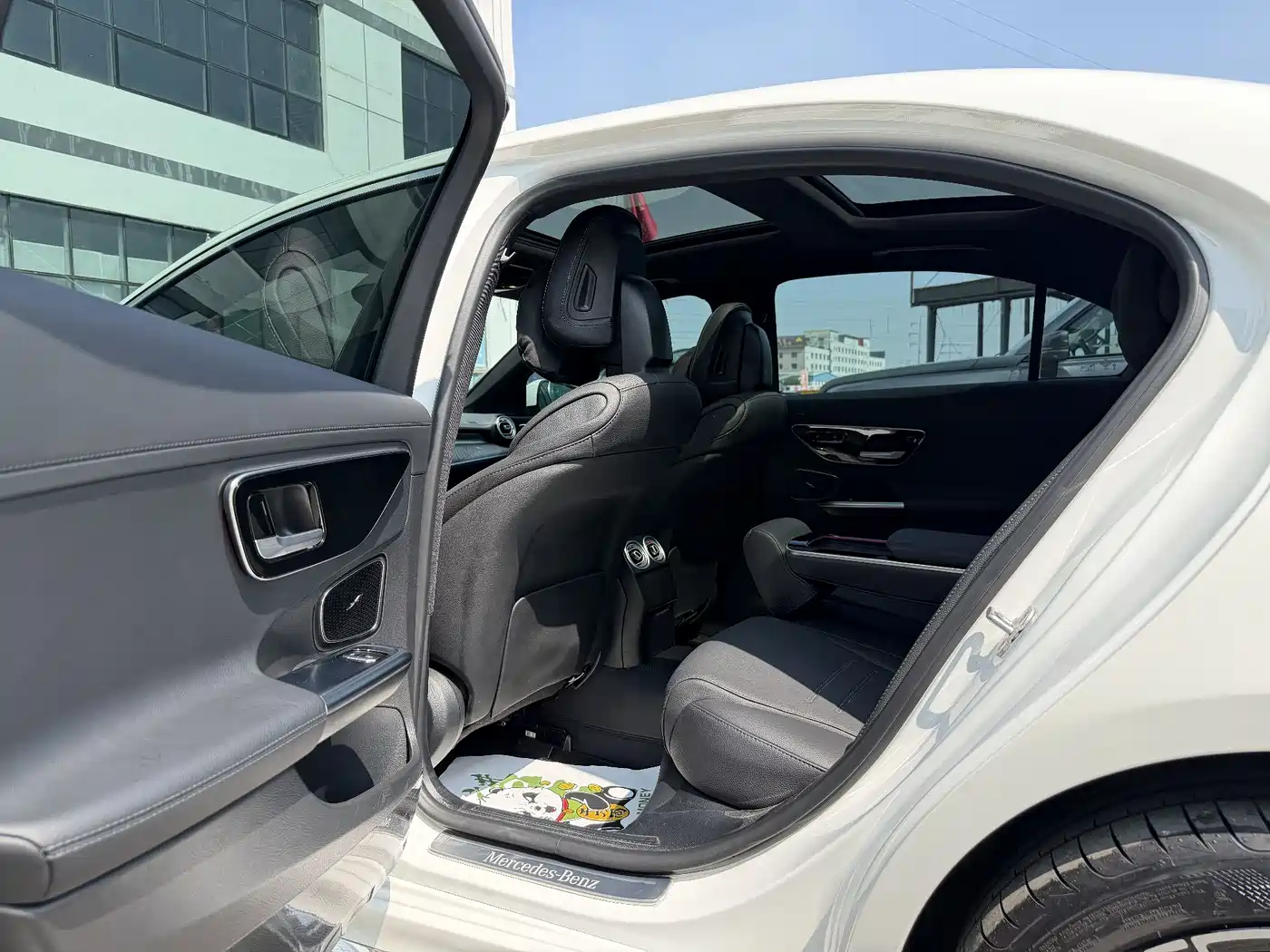 Mercedes-Benz C-Class 2025 C 260 L Sport Edition фото 12