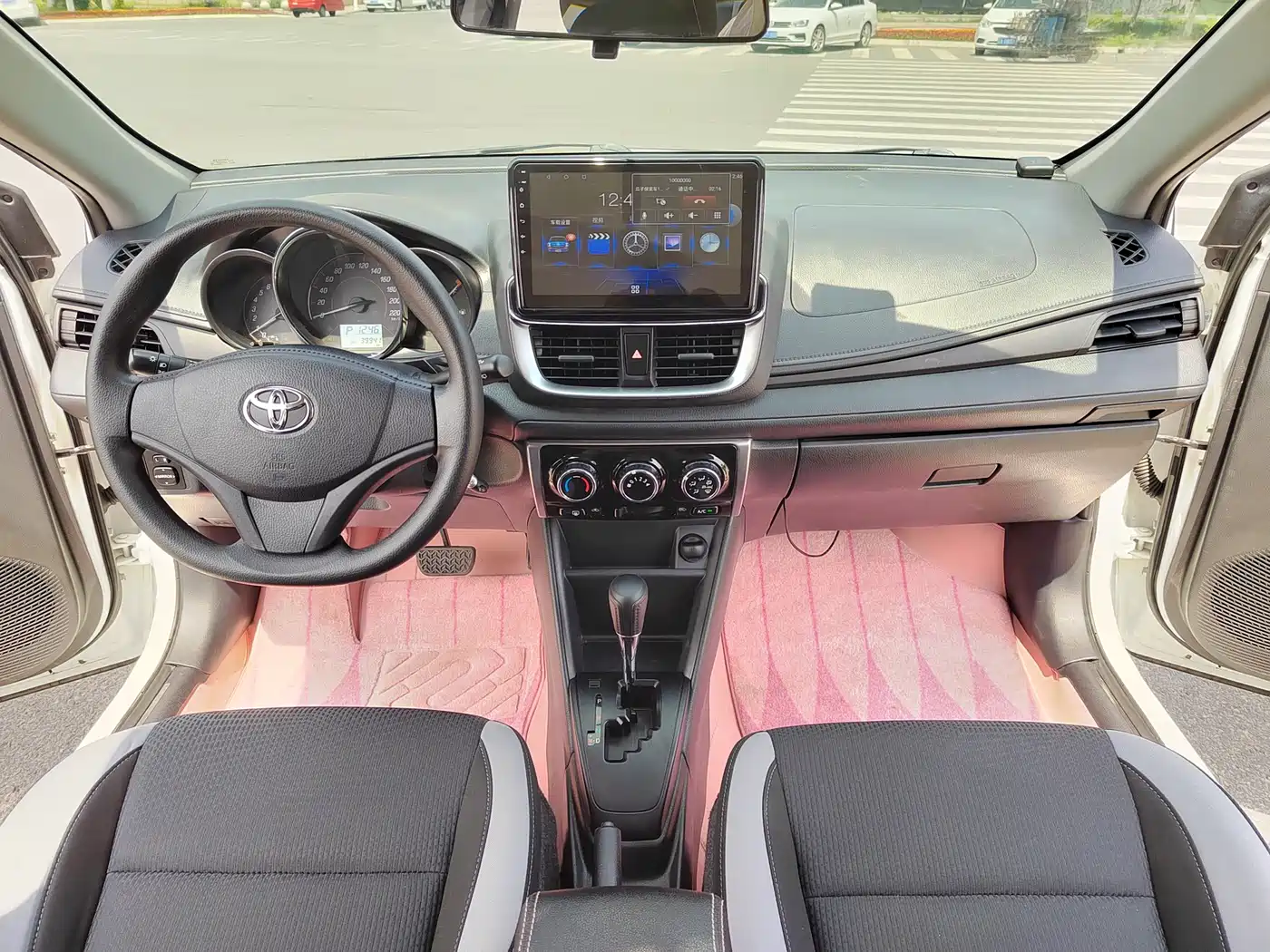 Toyota YARiS L Zhi Xuan 2021 1.5L CVT Leading Edition фото 16
