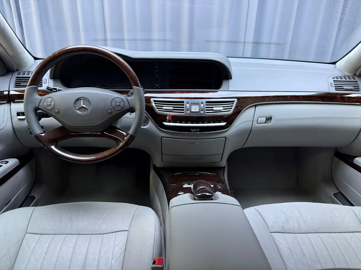 Mercedes-Benz S-Class 2010 S 600 L фото 10