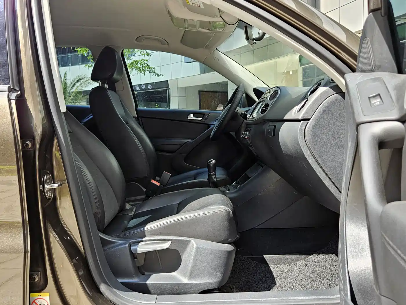 Volkswagen Tiguan 2013 1.8TSI Manual 2WD Trend Edition фото 4