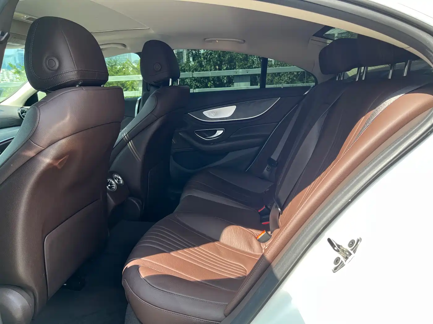 Mercedes-Benz CLS 2018 CLS 300 Luxury фото 10