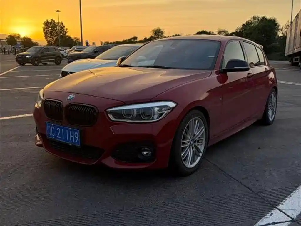 BMW 1 Series (Import) 2018 120i M Sport Package