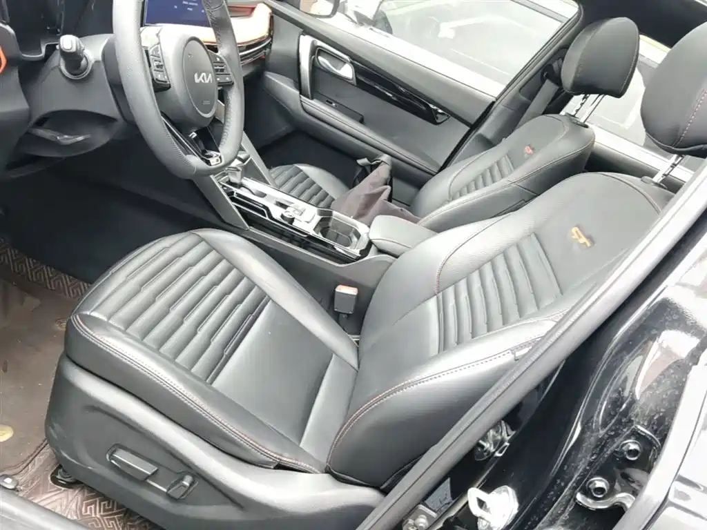 Kia Sportage 2021 Ace 1.5T GT Line Super Power Version фото 15
