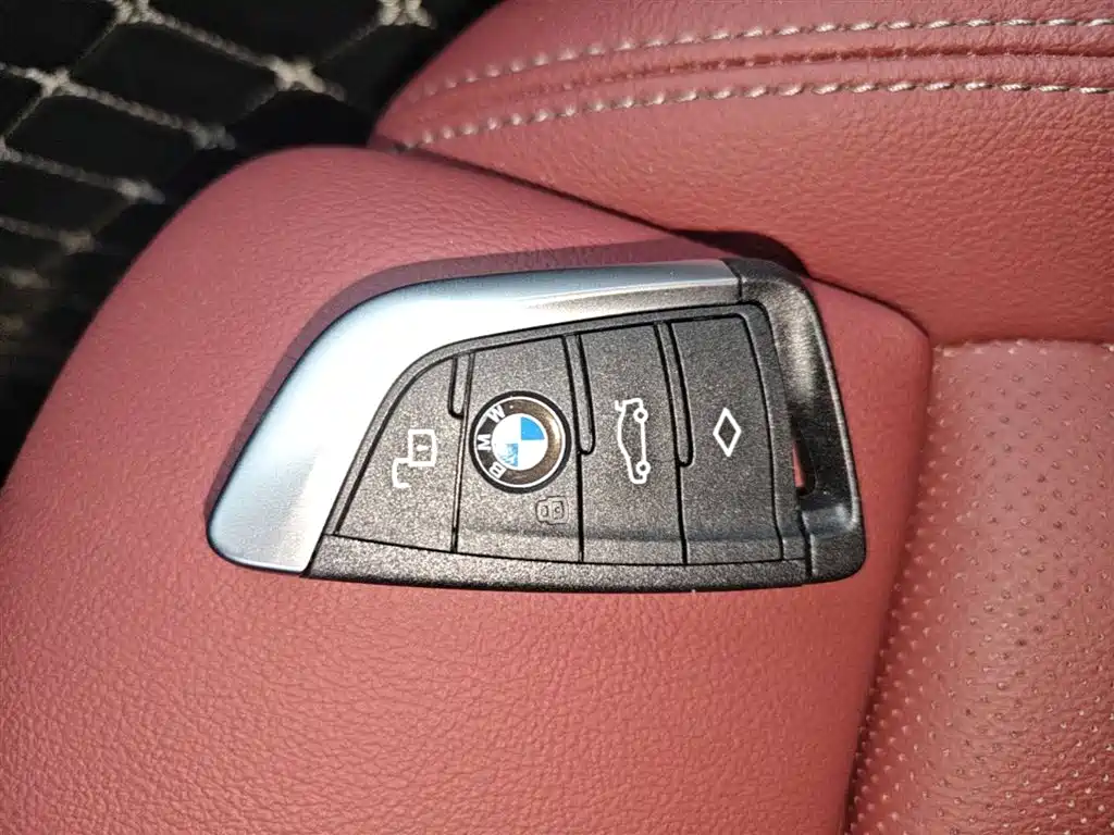 BMW i3 2025 eDrive 35 L фото 17