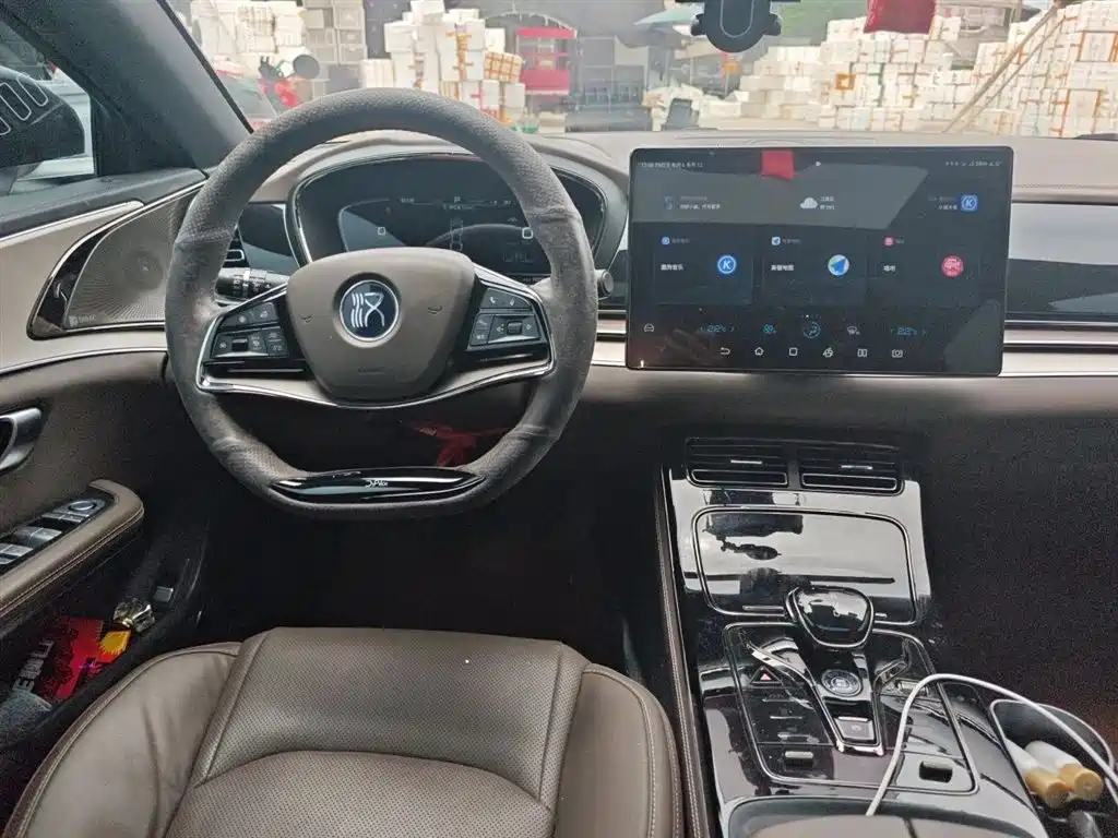 BYD Han 2021 EV Standard Range Luxury фото 13
