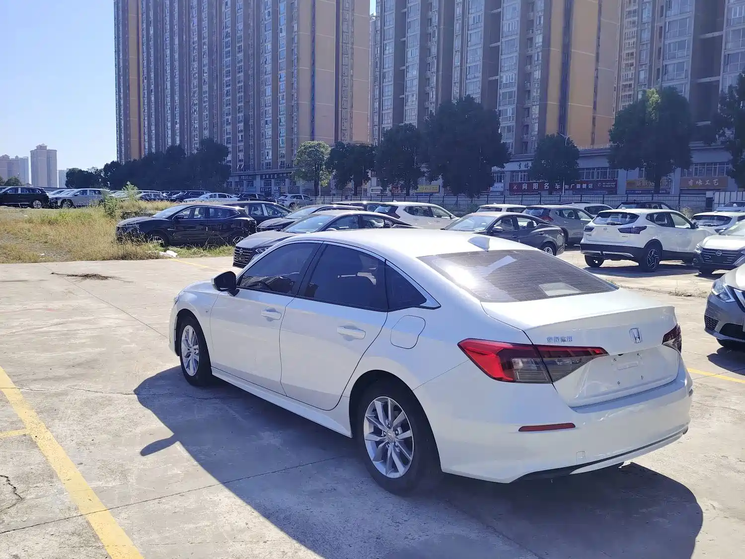 Photo 9 - Honda Civic