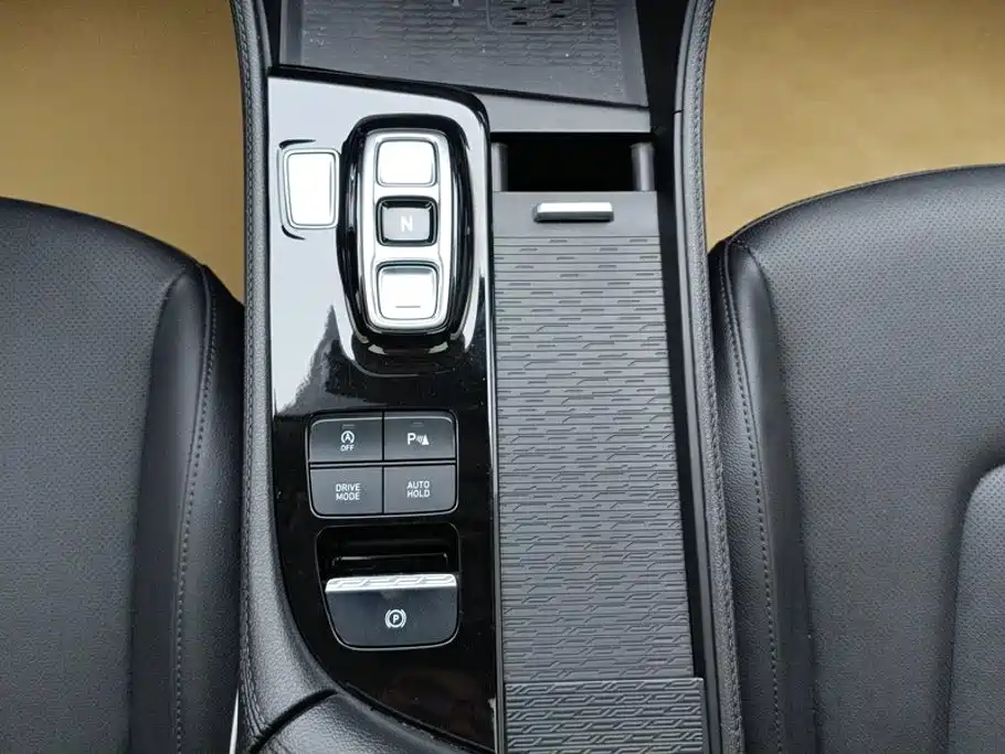 Hyundai Mistra 2021 2021 270TGDi DCT TOP Flagship