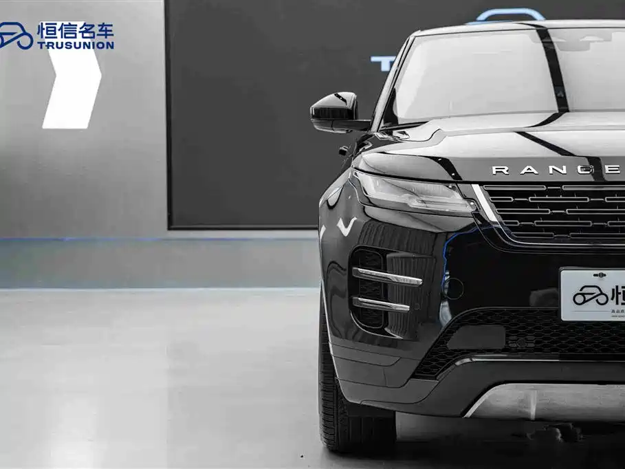 Land Rover Range Rover Evoque 2024 Range Rover Evoque L 249PS Light Master Edition фото 8
