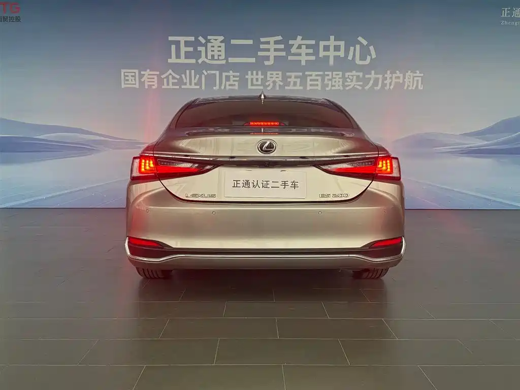 Lexus ES 2020 200 Excellence фото 4