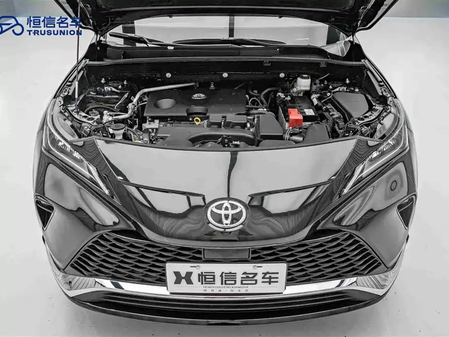 Toyota Venza 2022 2.0L CVT 2WD Luxury фото 21