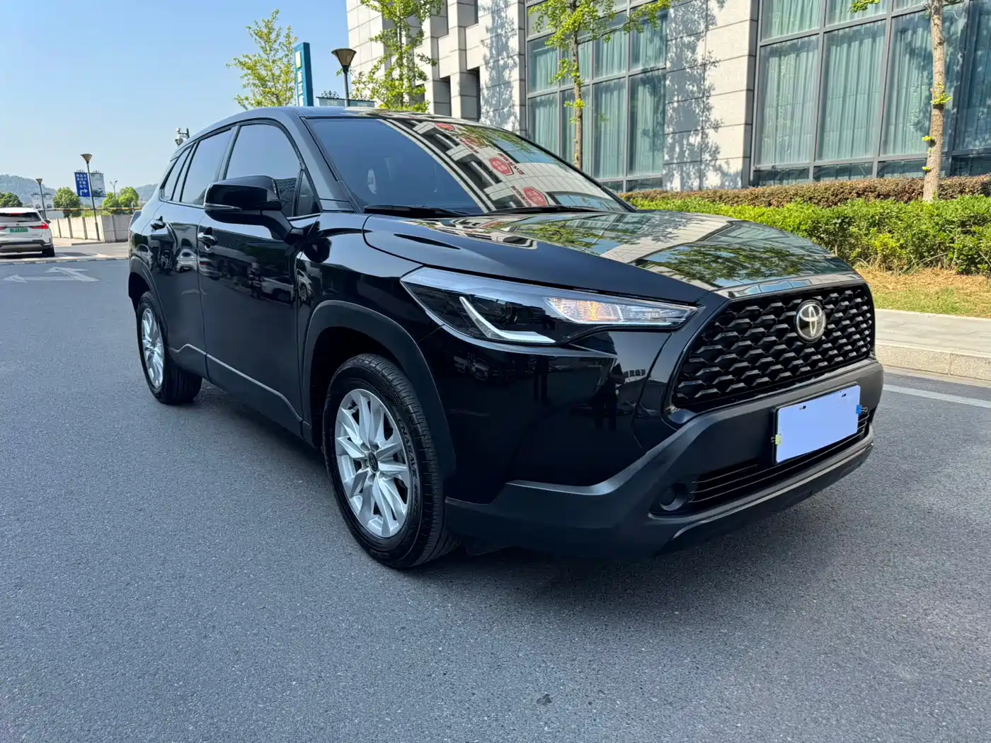 Toyota Corolla Cross 2025 2024 Model 2.0L Pioneer Edition
