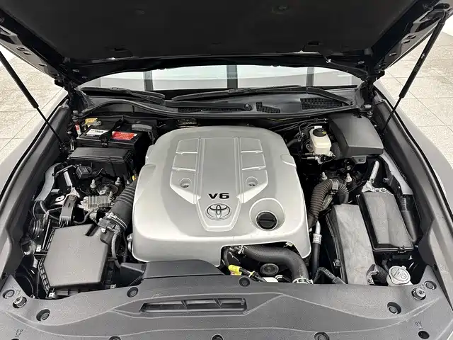 Toyota Crown 2015 2.5L Elite Version фото 17