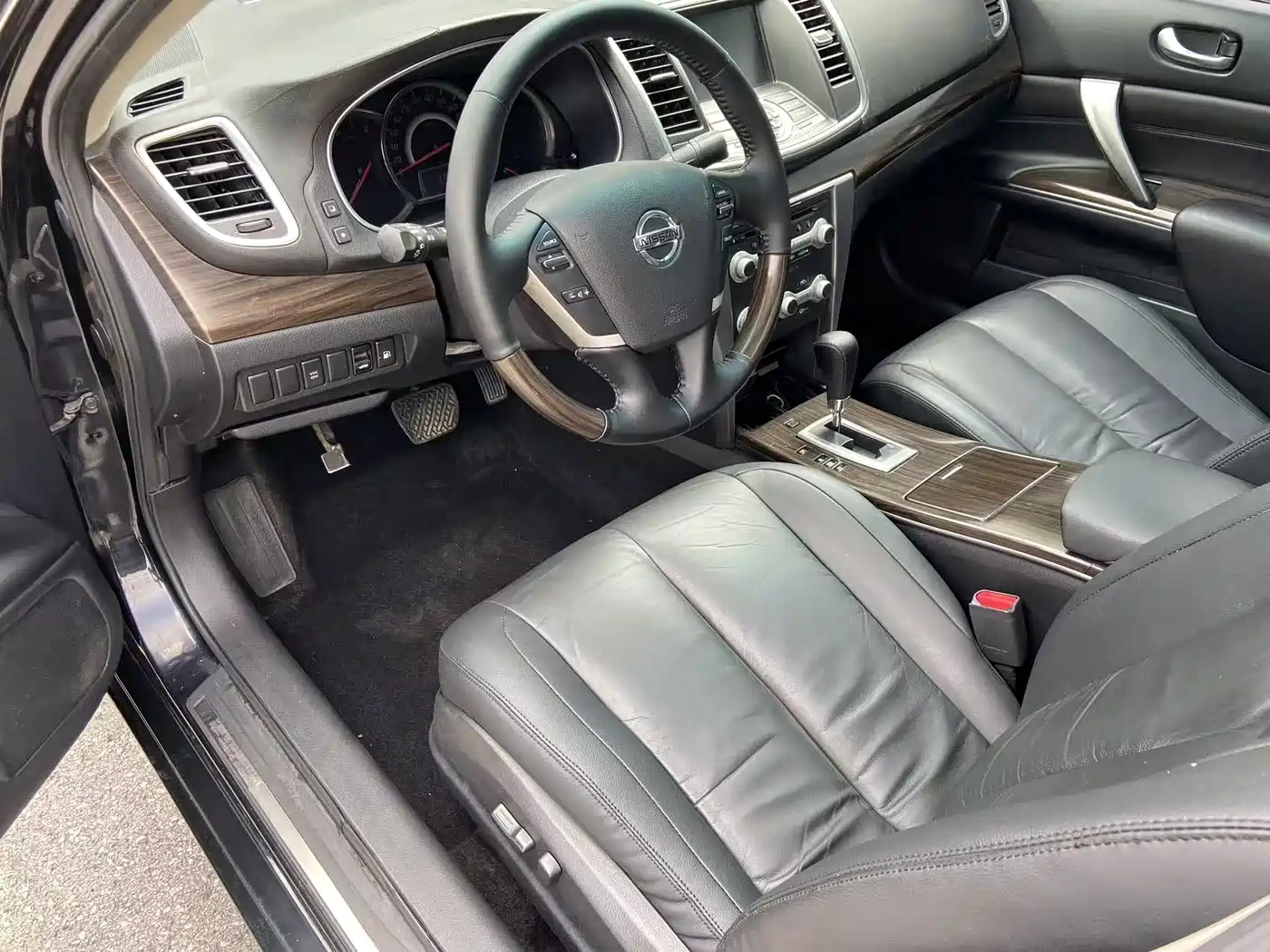 Фото 9 - Nissan Teana