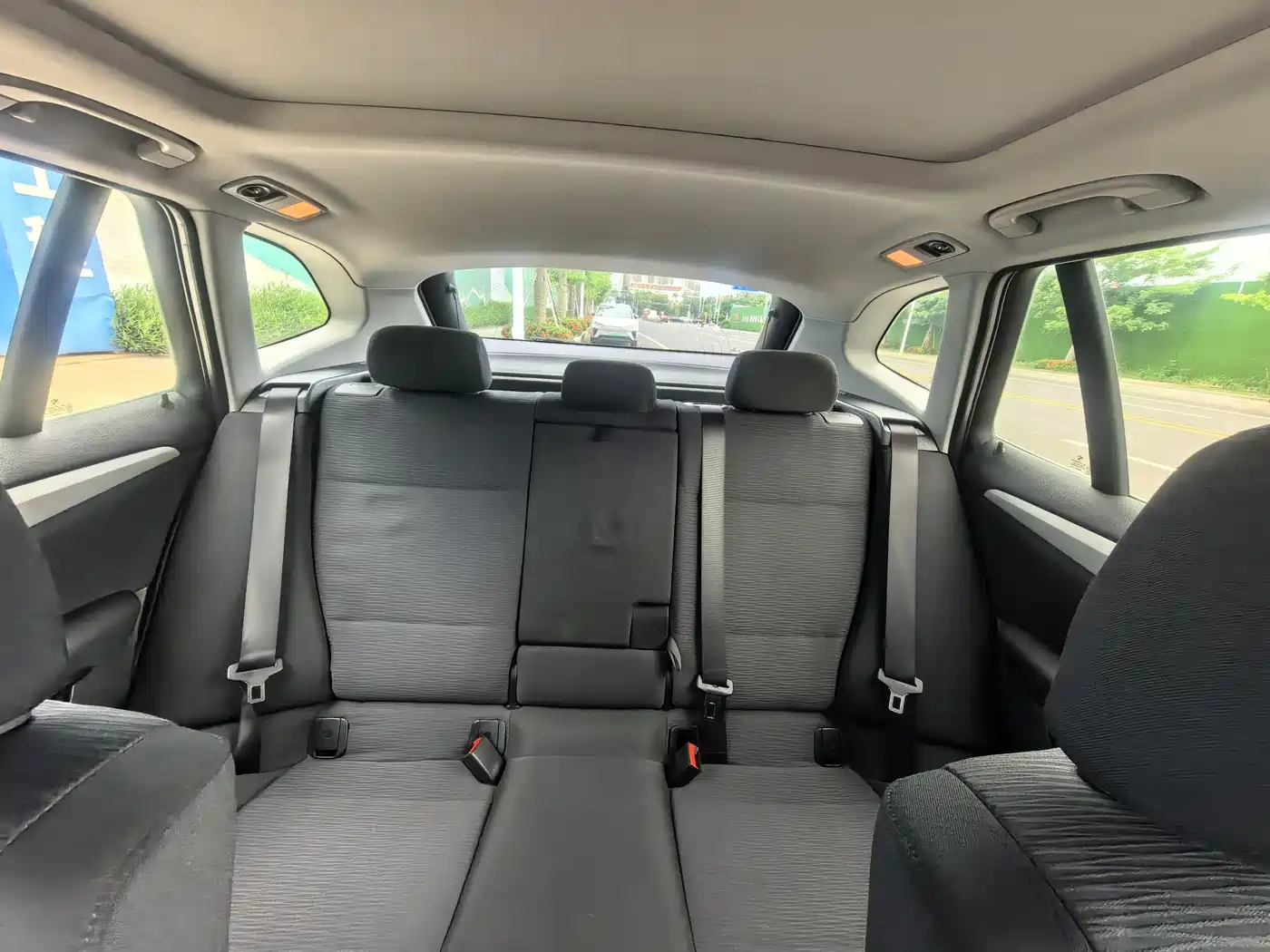 BMW X1 2014 sDrive18i Fashion Edition фото 10