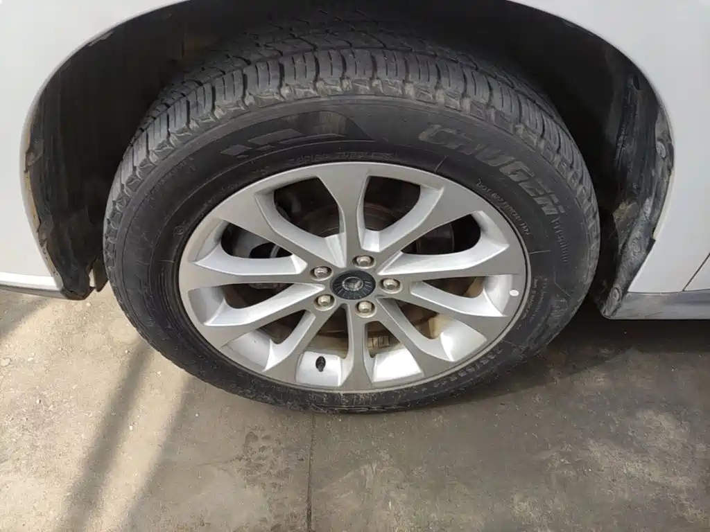 Photo 23 - Haval H2