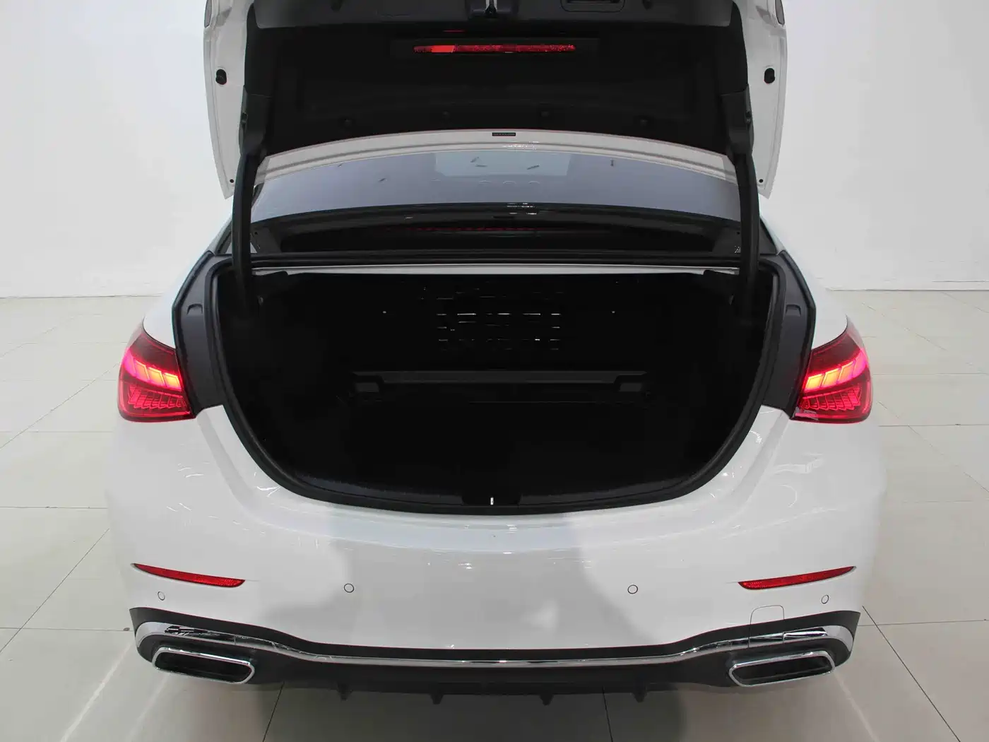Mercedes-Benz C-Class 2024 Facelift C 260 L Sport фото 15