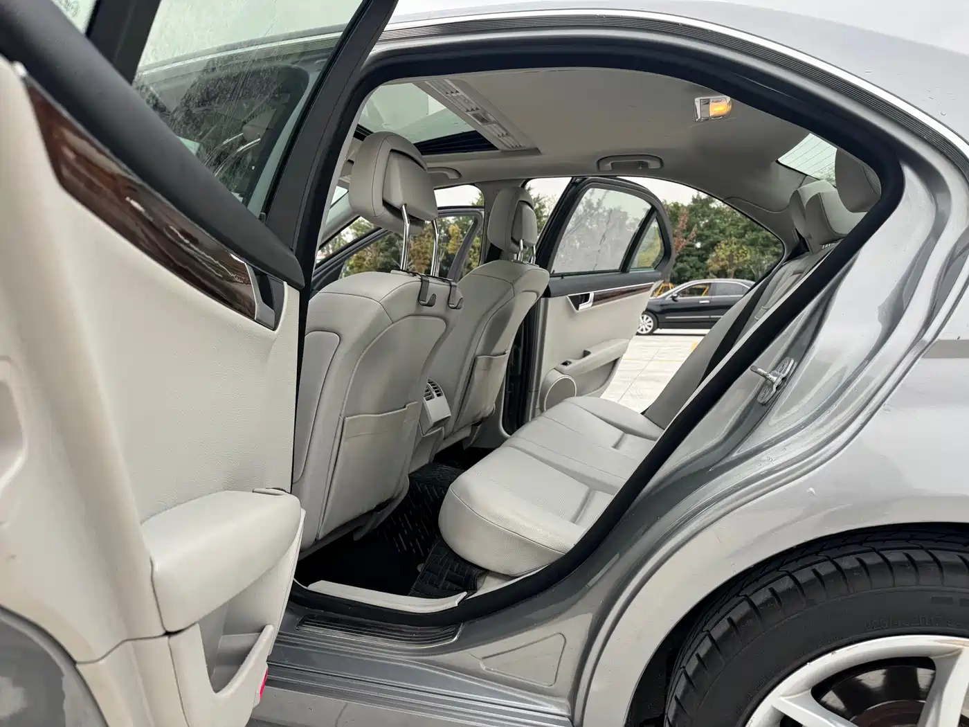 Mercedes-Benz C-Class 2013 C 260 Elegance Grand Edition фото 11