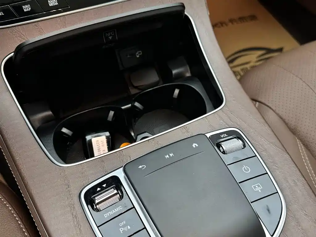 Mercedes-Benz E-Class 2021 E 300 L Luxury фото 17