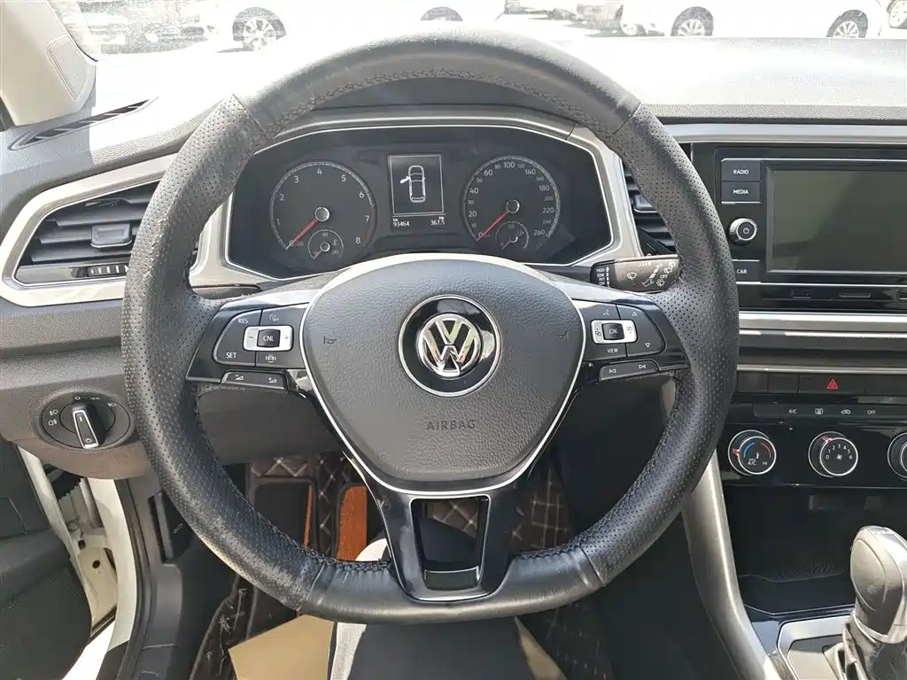 Volkswagen T-ROC 2020 280TSI DSG 2WD Progressive фото 4