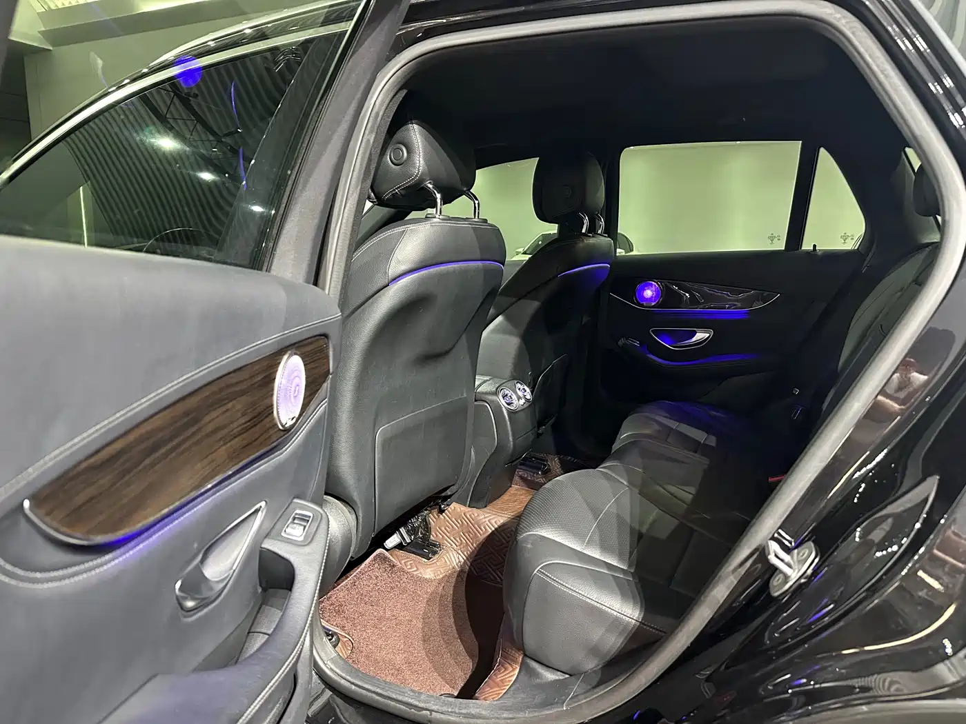 Mercedes-Benz GLC 2017 GLC 260 4MATIC Luxury фото 11