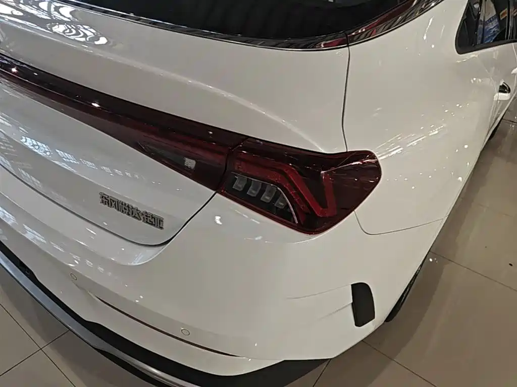 Kia K5 2020 270T CVVD Luxury Edition фото 8