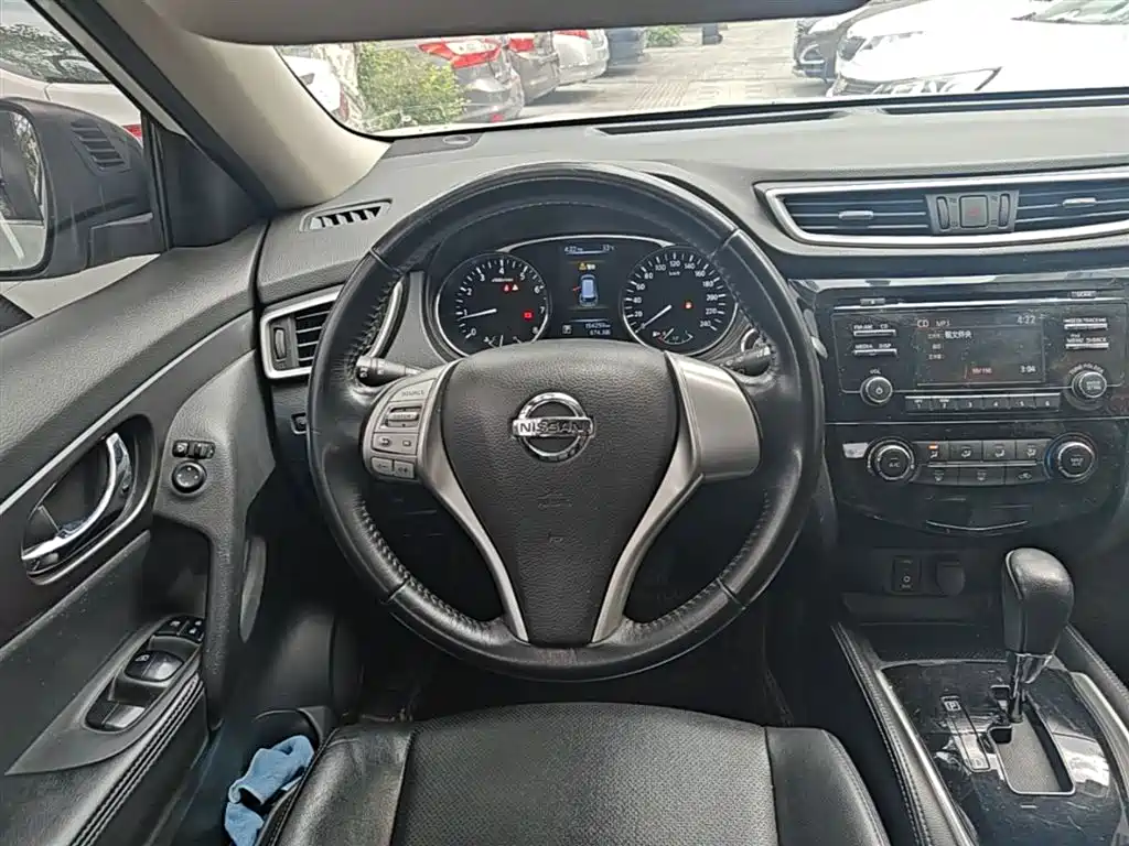 Photo 11 - Nissan X-Trail