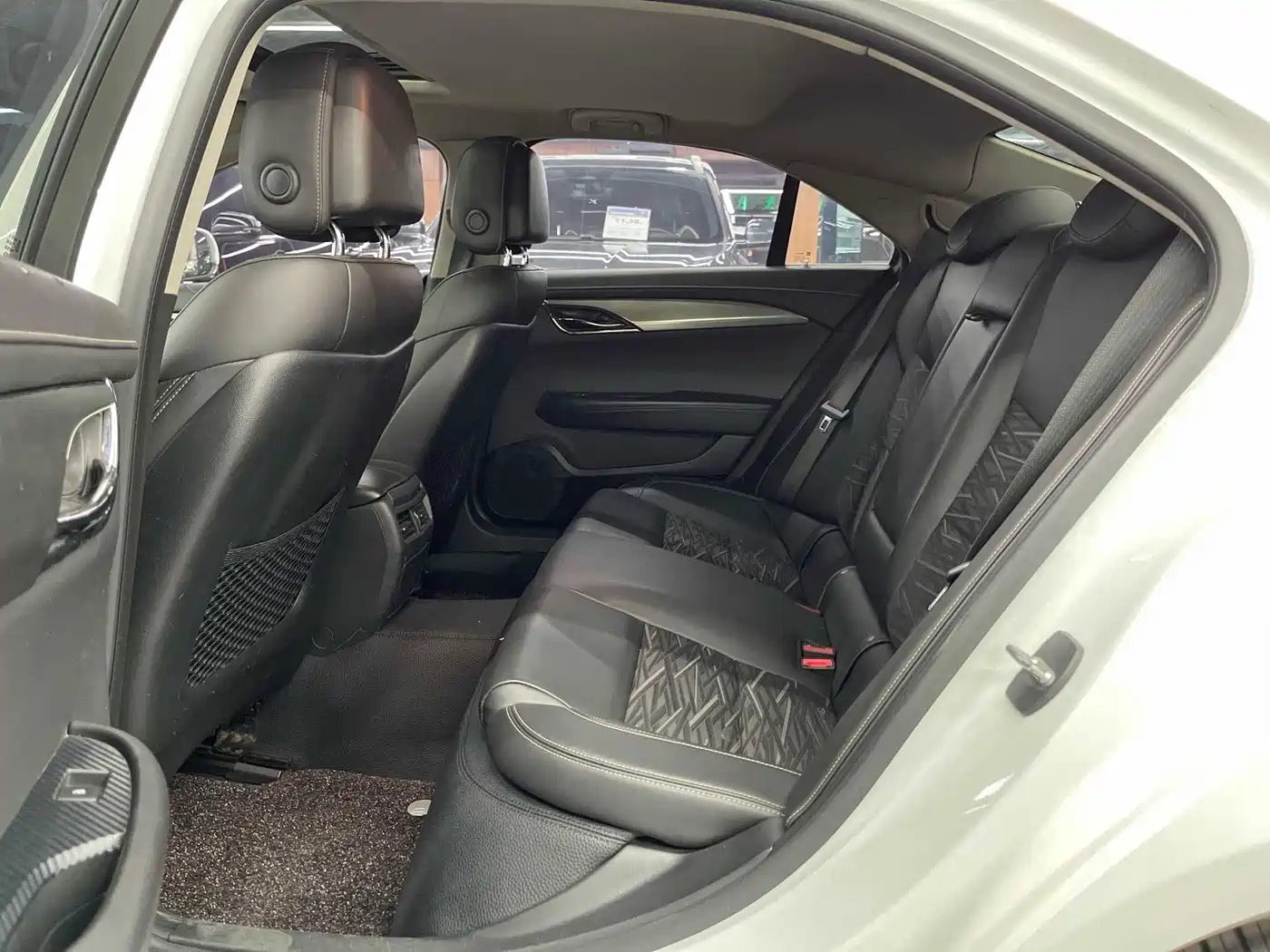 Cadillac ATS-L 2017 28T Technology фото 6
