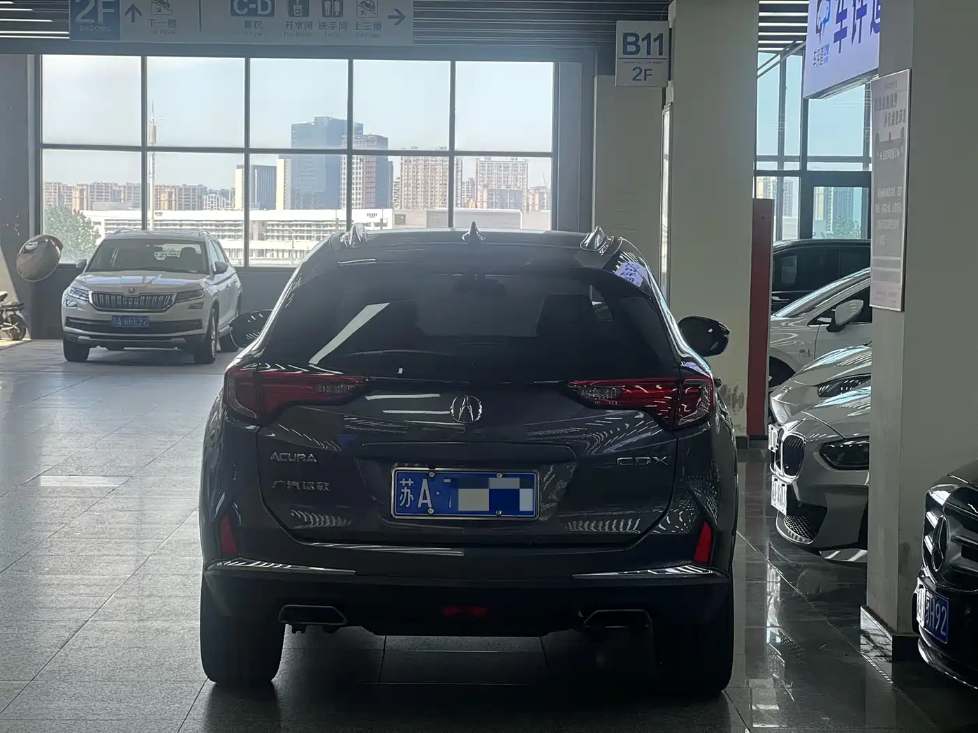 Acura CDX 2016 2016 1.5T 2WD Exclusive Edition