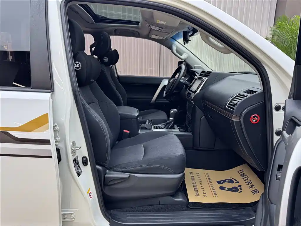 Toyota Prado 2018 3.5L Auto TX фото 15