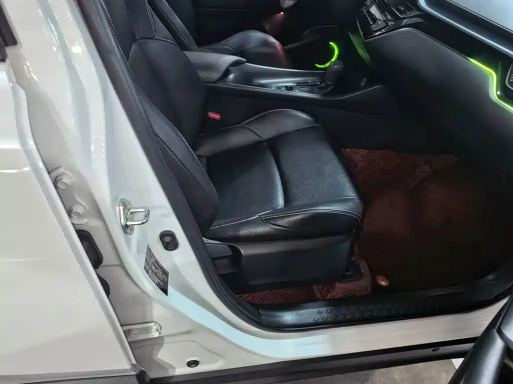 Toyota IZOA 2022 2021 2.0L Yixiang Edition