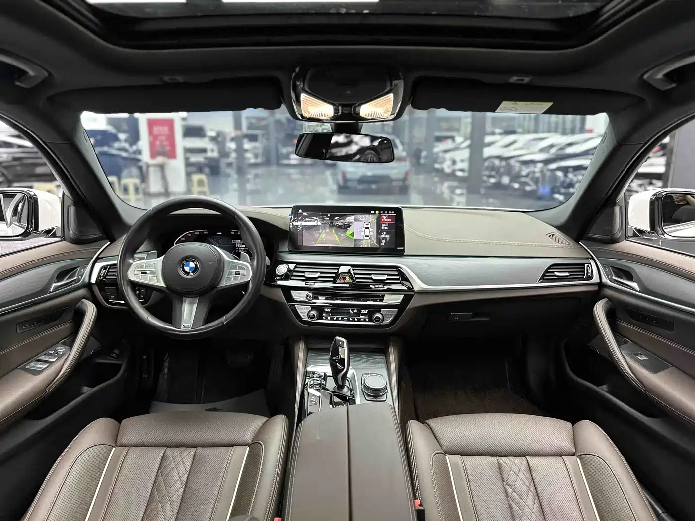 BMW 5 Series 2023 530Li Premium M Sport Package фото 6