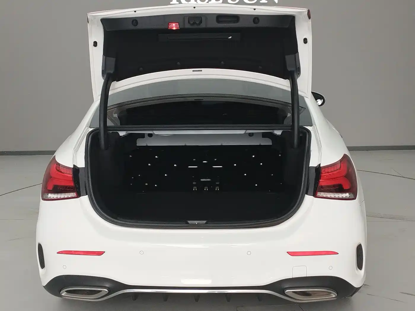 Mercedes-Benz A-Class 2021 A 200 L Sport Sedan Fashion Edition фото 7