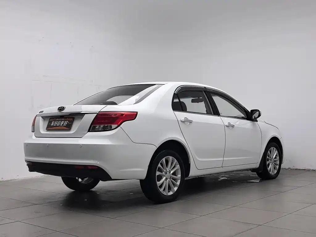 Фото 2 - Geely Vision