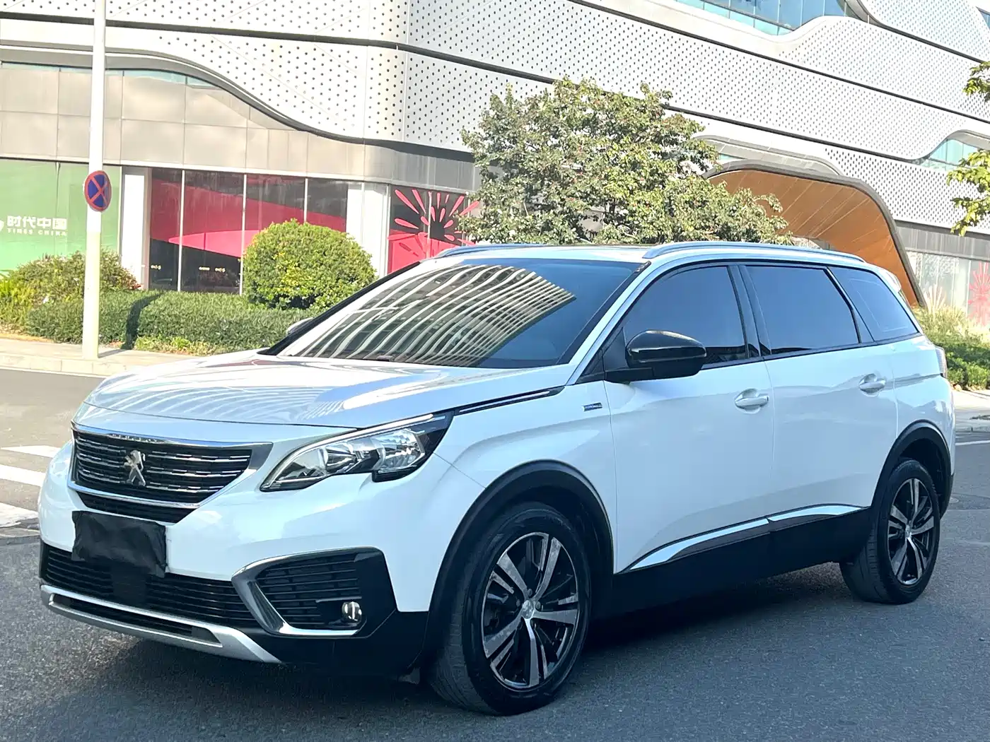 Peugeot 5008 2017 350THP 7-seat Elite Edition