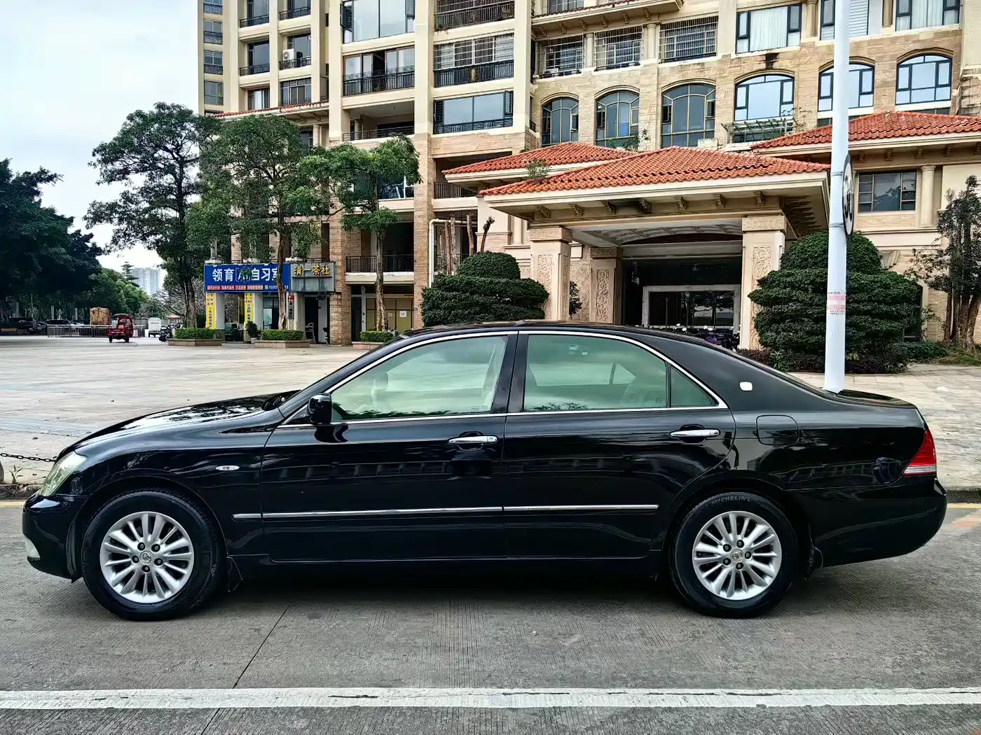 Toyota Crown 2008 2.5L 5th Anniversary Edition фото 7