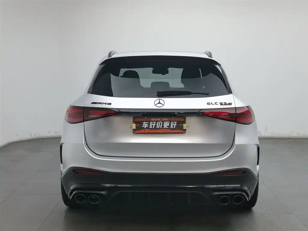 MERCEDES-BENZ GLC AMG