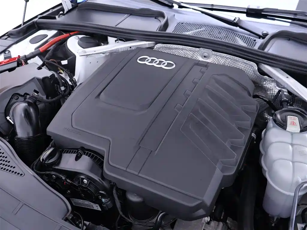 Audi A4L 2023 40 TFSI Fashion Dynamic фото 23