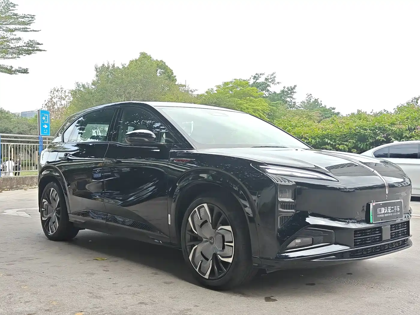 Hongqi Tian Gong 08 2025 680 Ultra AWD фото 3