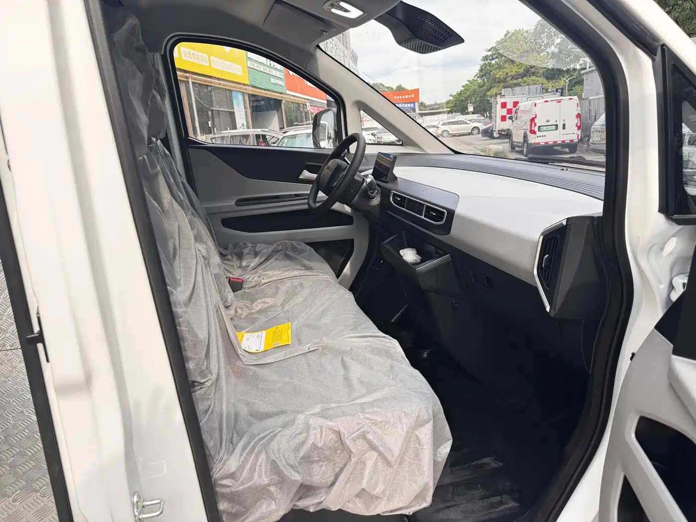 Changan Kuayue Kua Yue Xing Guang EV 2026 2025 3-Person Van 350km Smart Driving Edition